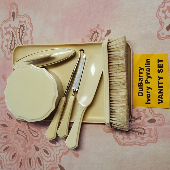 DuBarry Ivory Pyralin Vanity Set Du Barry Pyralin Set - Picture 16 of 16